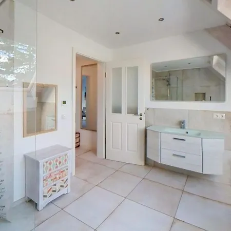 Tatil Evi Schoene Maisonette-ferienwohnung Am Selliner Mit Terrasse *